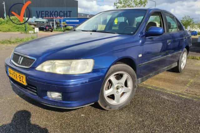 Honda Accord (2000) thumbnail 1