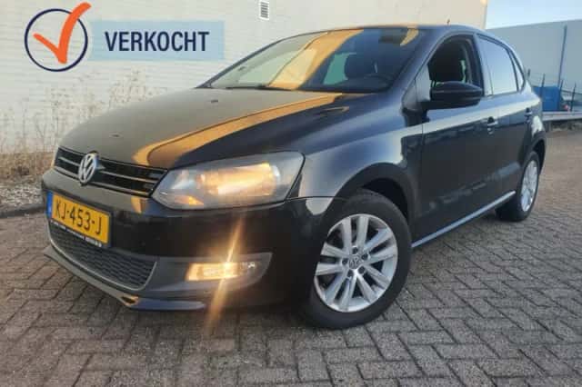 Volkswagen Polo (2011) thumbnail 1