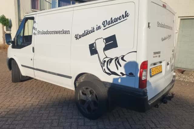 Ford Transit (2012) thumbnail 4