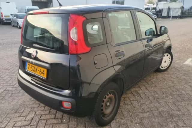 Fiat Panda (2013) thumbnail 3