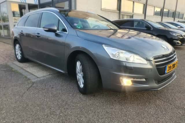 Peugeot 508 (2013) thumbnail 2