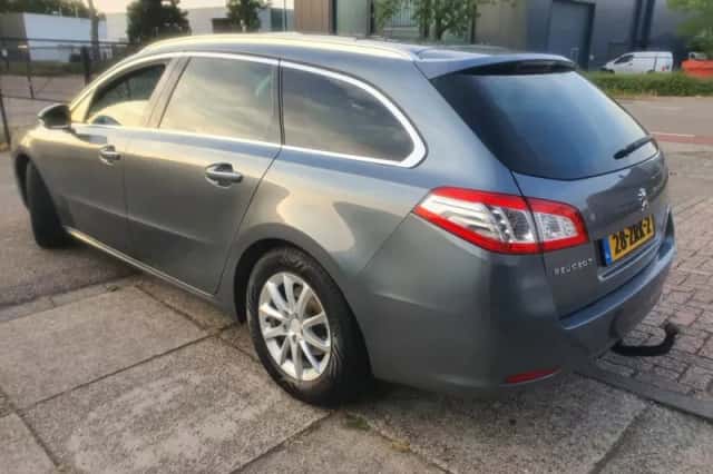 Peugeot 508 (2013) thumbnail 4