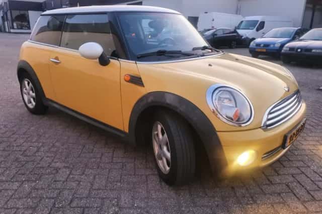 MINI One (2007) thumbnail 2