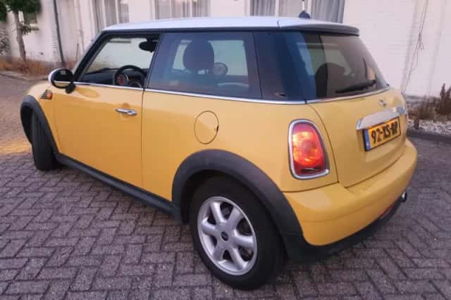 MINI One (2007) thumbnail 4