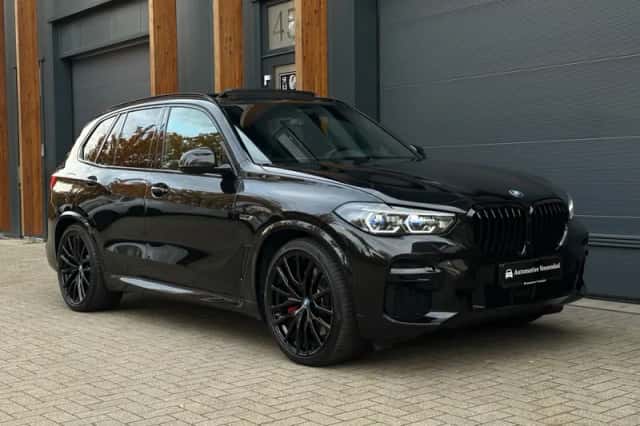 BMW X5 (2022) thumbnail 3