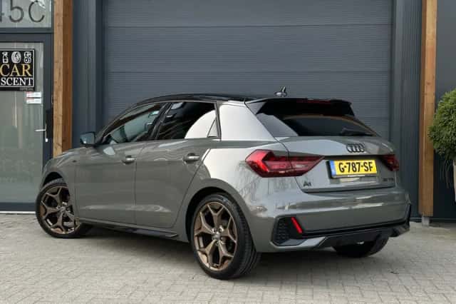 Audi A1 (2019) thumbnail 2