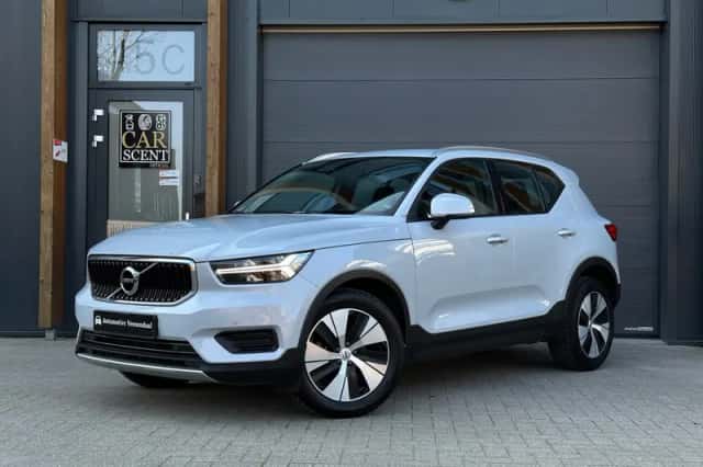 Volvo XC40 (2022) thumbnail 1
