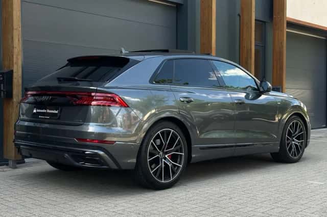Audi Q8 (2022) thumbnail 6