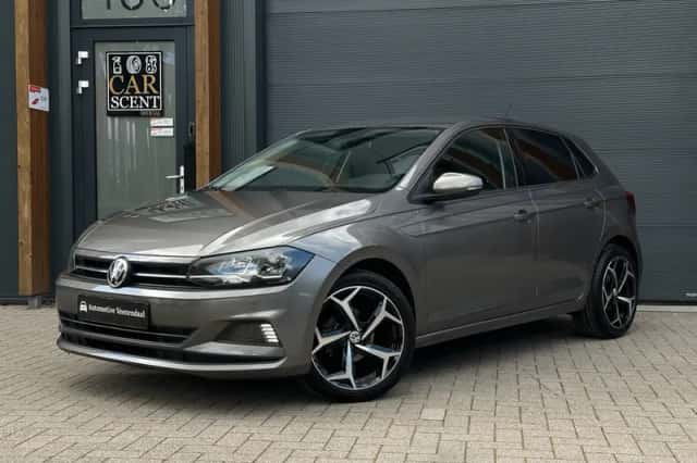 Volkswagen Polo (2018) thumbnail 1
