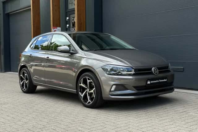 Volkswagen Polo (2018) thumbnail 3