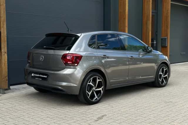 Volkswagen Polo (2018) thumbnail 4