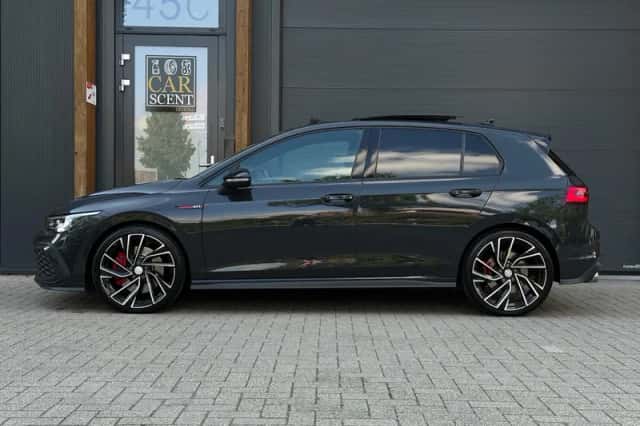 Volkswagen Golf (2021) thumbnail 5