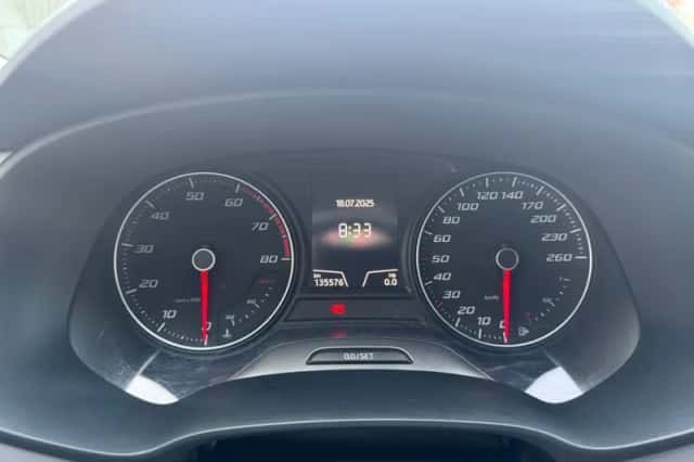 SEAT Leon (2018) thumbnail 16