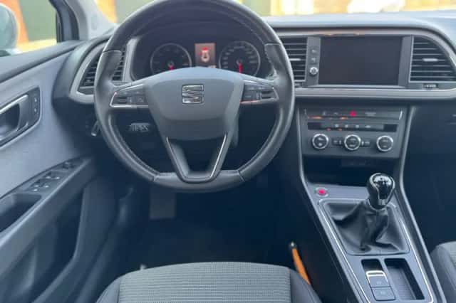SEAT Leon (2018) thumbnail 18
