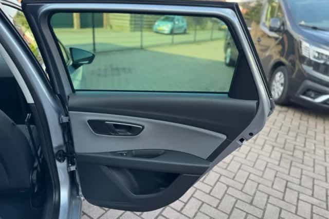 SEAT Leon (2018) thumbnail 21