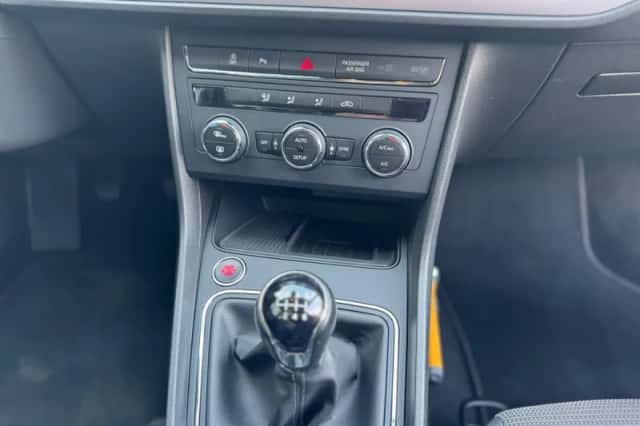 SEAT Leon (2018) thumbnail 27