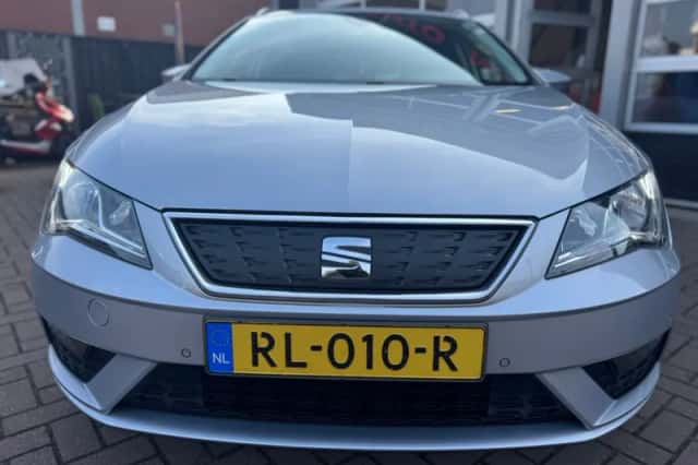 SEAT Leon (2018) thumbnail 10