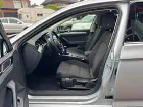 Volkswagen Passat (2015) thumbnail 14