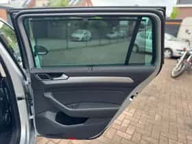 Volkswagen Passat (2015) thumbnail 35
