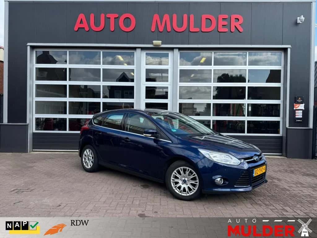 Ford Focus (2012) — foto 1
