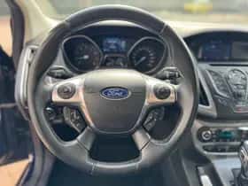 Ford Focus (2012) thumbnail 14
