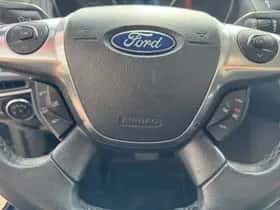 Ford Focus (2012) thumbnail 16