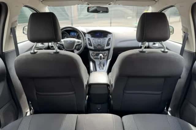 Ford Focus (2012) thumbnail 29