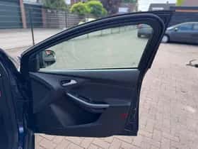 Ford Focus (2012) thumbnail 33