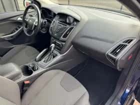 Ford Focus (2012) thumbnail 35