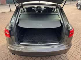 Audi A6 (2014) thumbnail 30