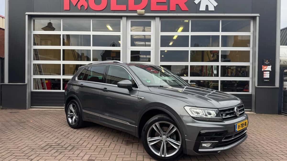Volkswagen Tiguan (2020) — foto 1