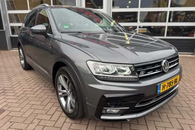 Volkswagen Tiguan (2020) thumbnail 2