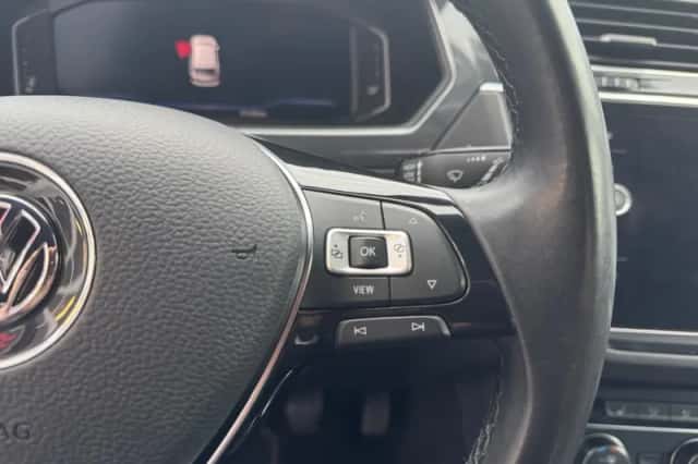 Volkswagen Tiguan (2020) thumbnail 17