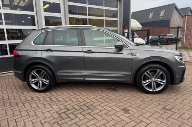 Volkswagen Tiguan (2020) thumbnail 3