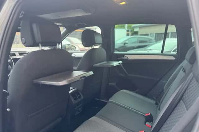 Volkswagen Tiguan (2020) thumbnail 25