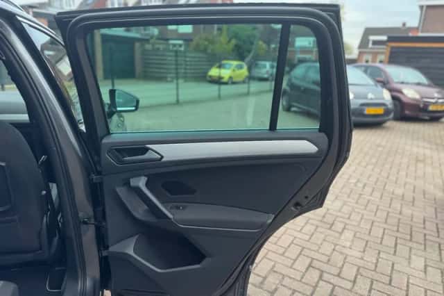 Volkswagen Tiguan (2020) thumbnail 32