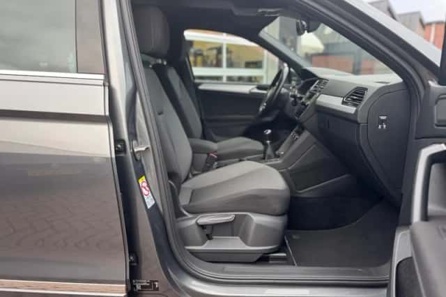 Volkswagen Tiguan (2020) thumbnail 34
