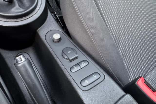SEAT Altea (2009) thumbnail 21