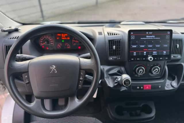 Peugeot Boxer (2021) thumbnail 17