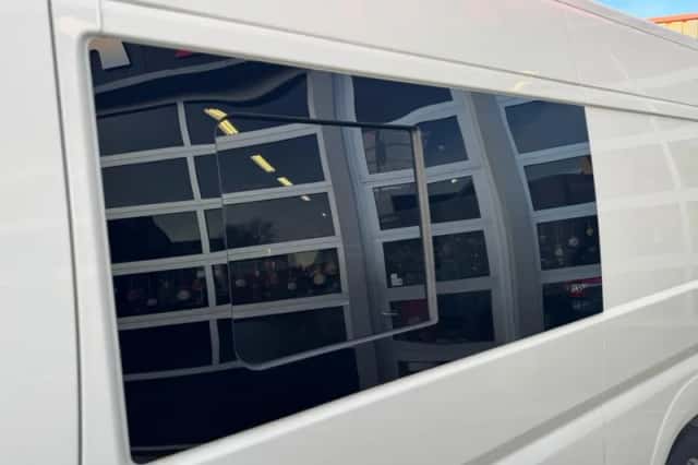 Peugeot Boxer (2021) thumbnail 23