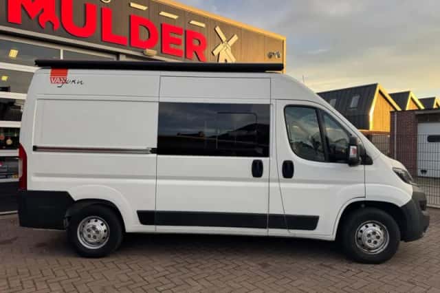 Peugeot Boxer (2021) thumbnail 4