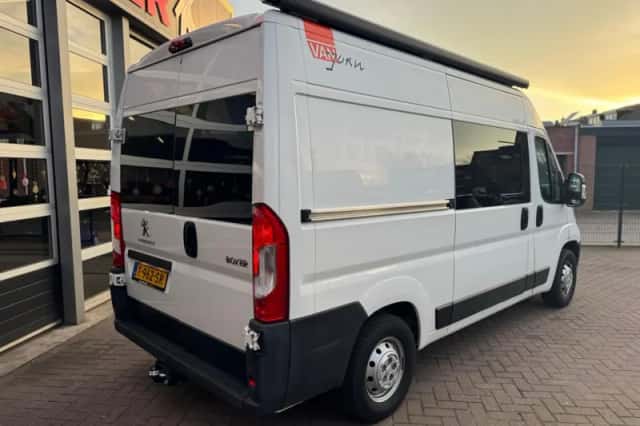 Peugeot Boxer (2021) thumbnail 5
