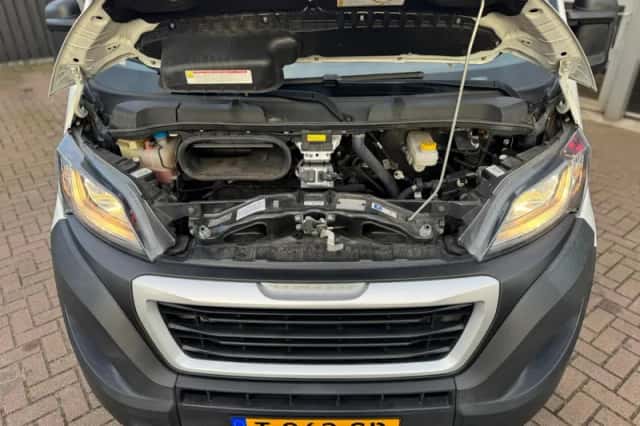 Peugeot Boxer (2021) thumbnail 61