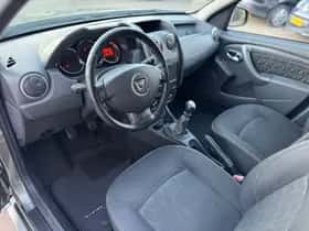 Dacia Duster (2015) thumbnail 17