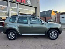 Dacia Duster (2015) thumbnail 4