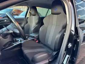 Renault Mégane (2018) thumbnail 14