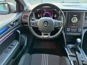 Renault Mégane (2018) thumbnail 17