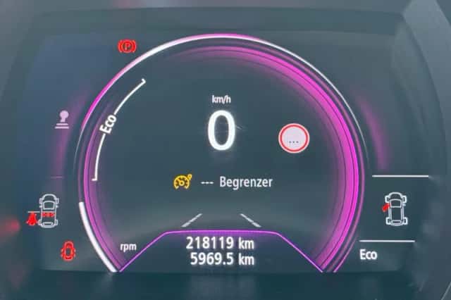 Renault Mégane (2018) thumbnail 20
