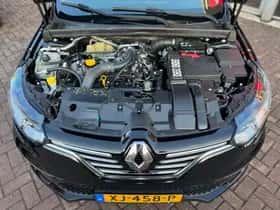 Renault Mégane (2018) thumbnail 38
