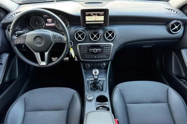 Mercedes-Benz A-Klasse (2013) thumbnail 15